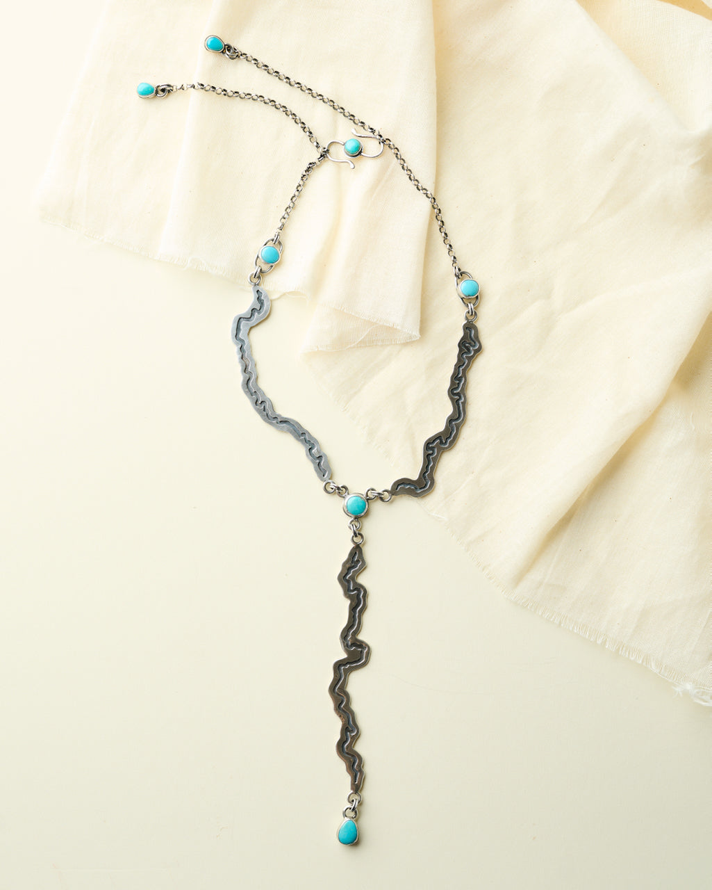 Blackfoot Lariat with Blue Turquoise from Red Mountain, Arizona